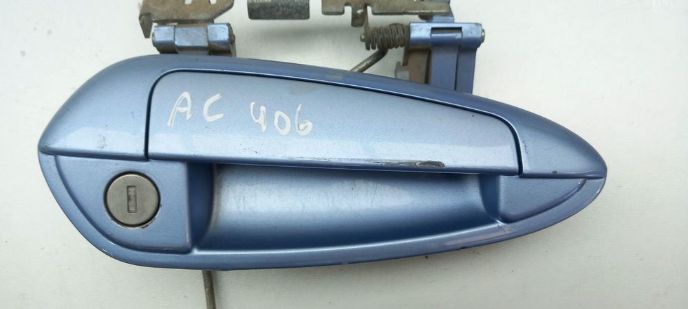 Puxador porta frente esquerda FIAT Grande Punto (199_)