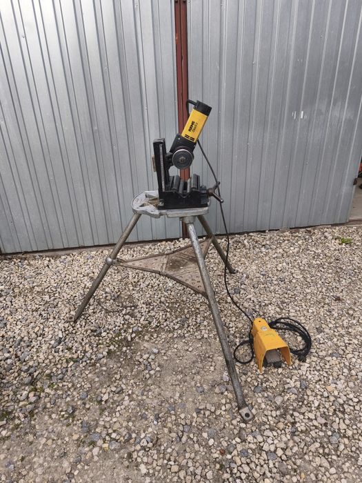 Urządzenie do cięcia rur Rems Cento