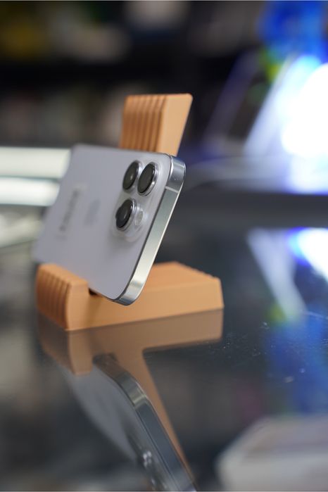 iPhone 16 Pro 128GB White Sim