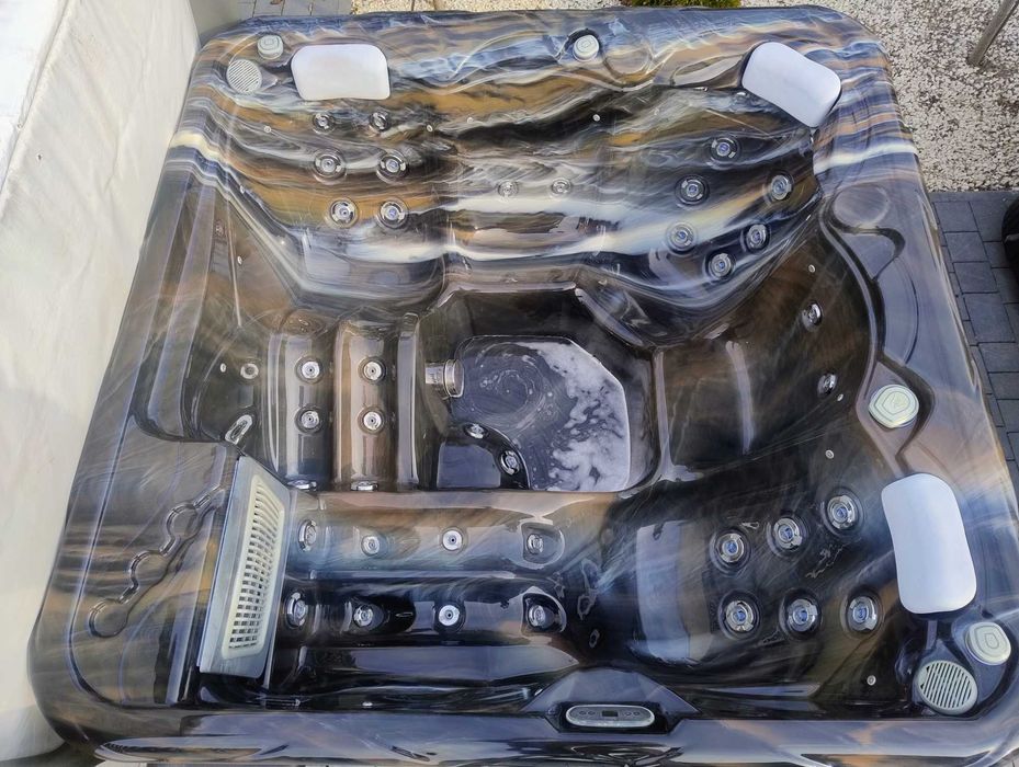 Jacuzzi Wellis Pluto