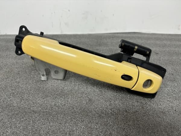 Puxador porta frente esquerda SUZUKI Swift III (MZ, EZ)