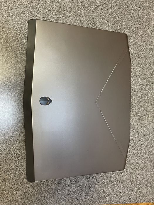 Реально игровой Alienware 14 NVIDIA Gt750 SSD256 RAM8Gb