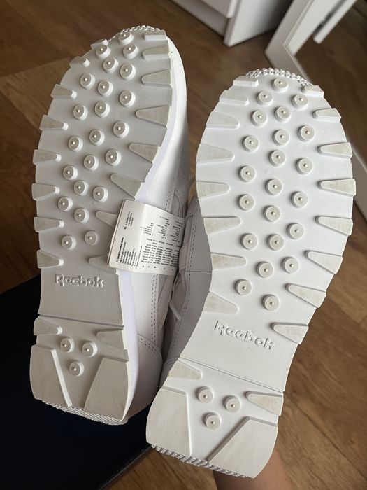 reebok az princess women  Кросівки  38