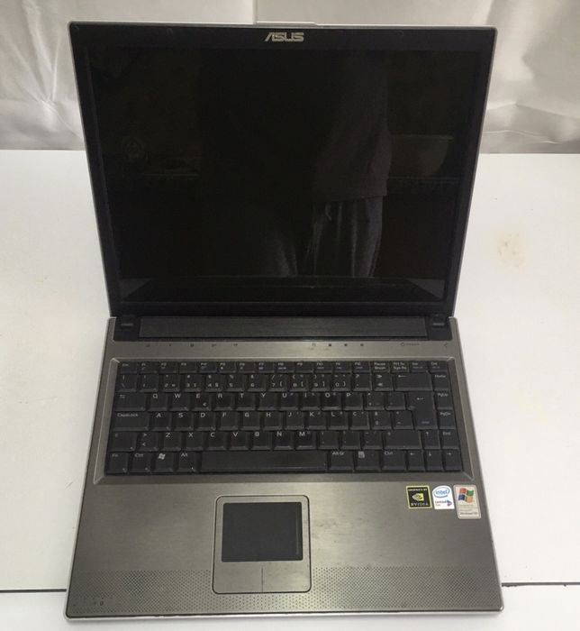 Asus V6JX00J