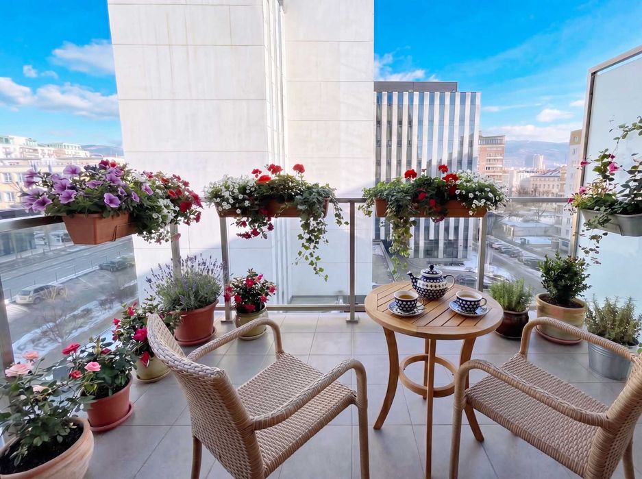 Cybernetyki sprzedam 2pok 57m, balkon