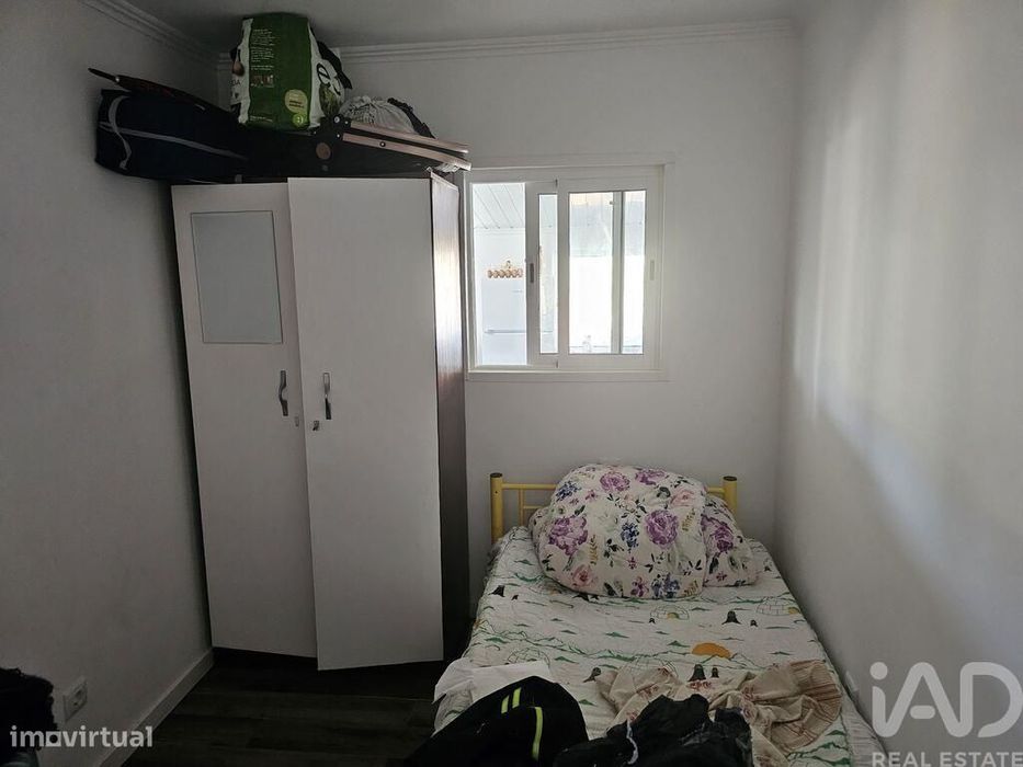 Prédio em Santa Clara e Castelo Viegas de 870000,00 m2