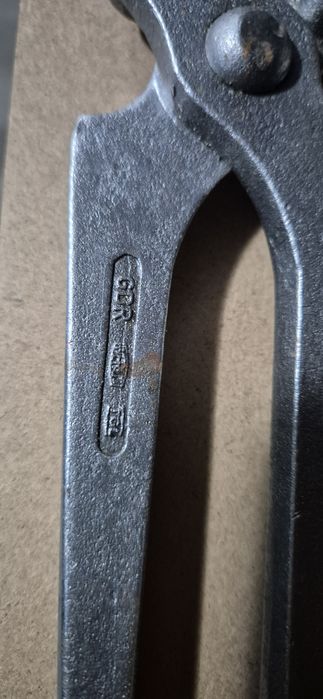 Narzędzia różne knipex