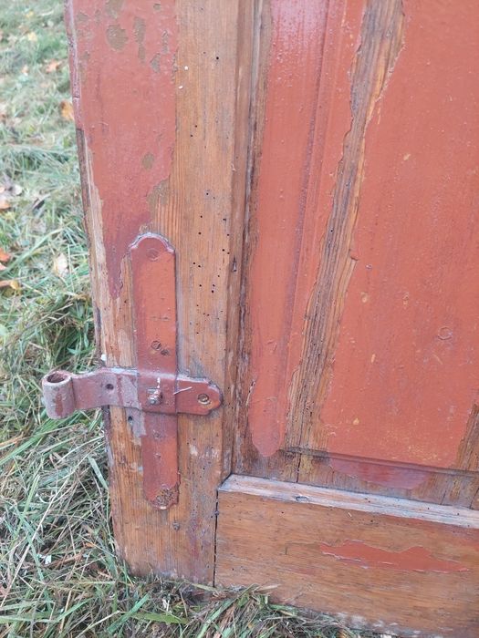 Stare podwójne drzwi