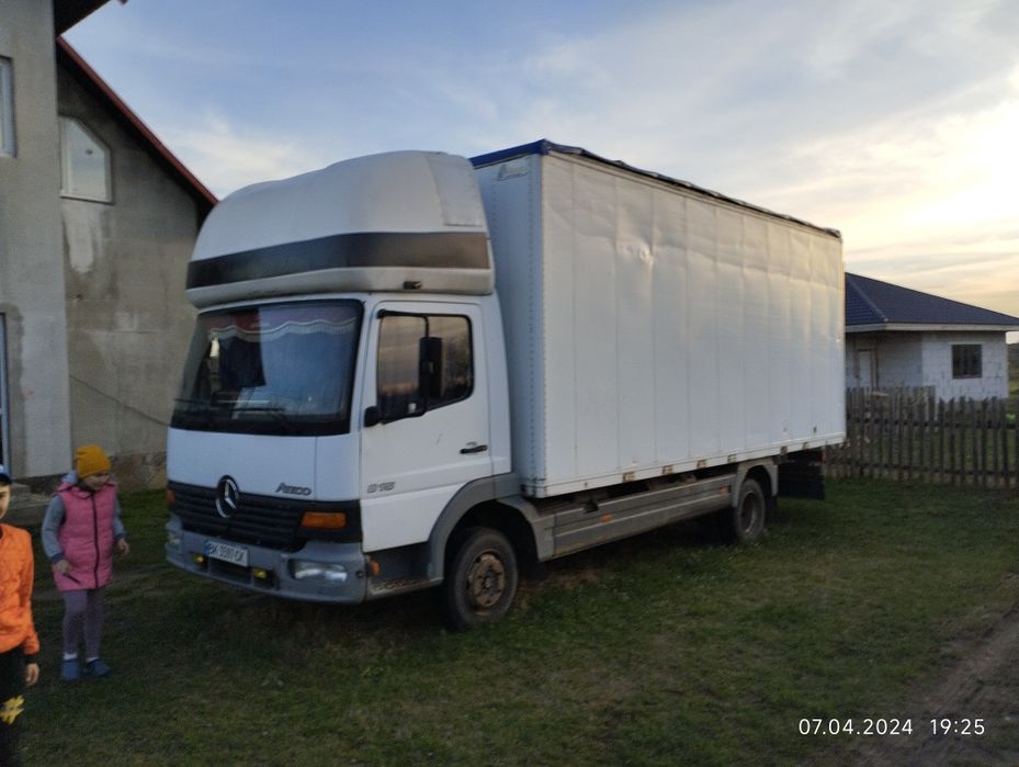 Мерседес атего. Р.в 1999