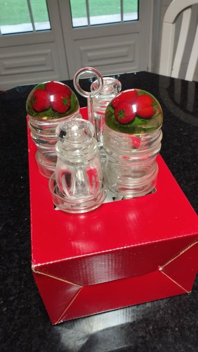 Conjunto de recipientes de especiarias para cozinha