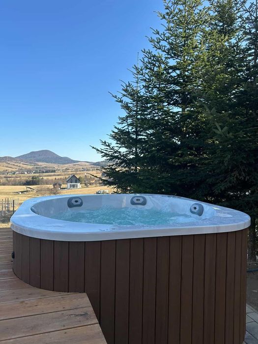 Domek w górach z jacuzzi, Beskid Niski.