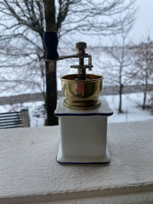 Вінтажна перцемолка