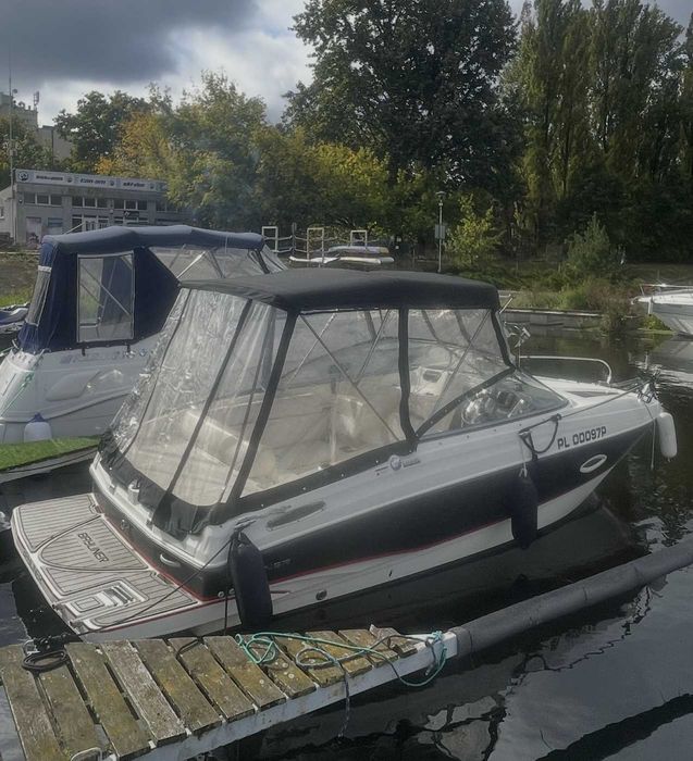 BAYLINER 642 motorówka 3.0 TKS benzyna.