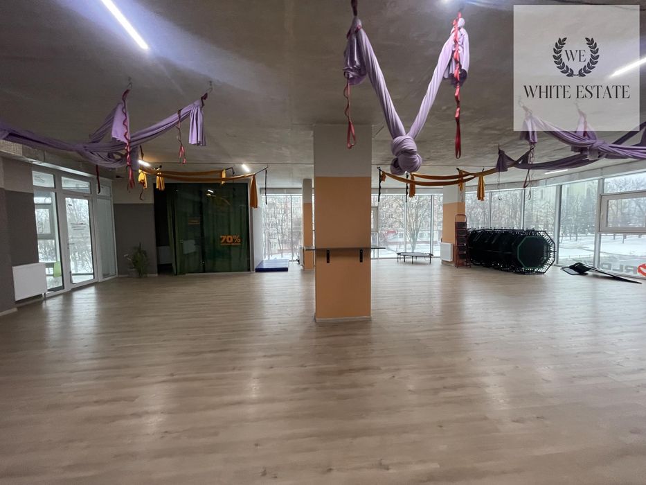 Оренда комерційного приміщення по вул 15 Квітня