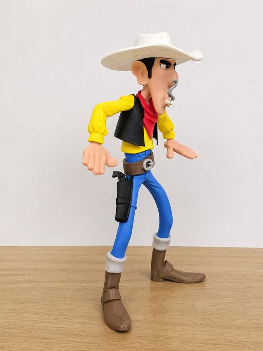 Boneco Lucky Luck 29 cm