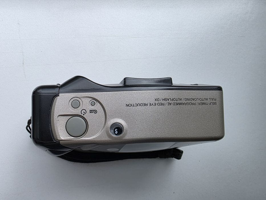 Плівковий фотоапарат Minolta AF-Big Finder