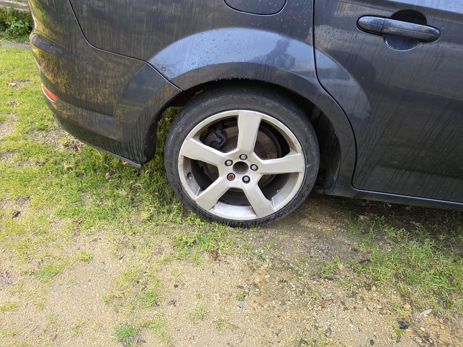 Veículo inteiro para peças