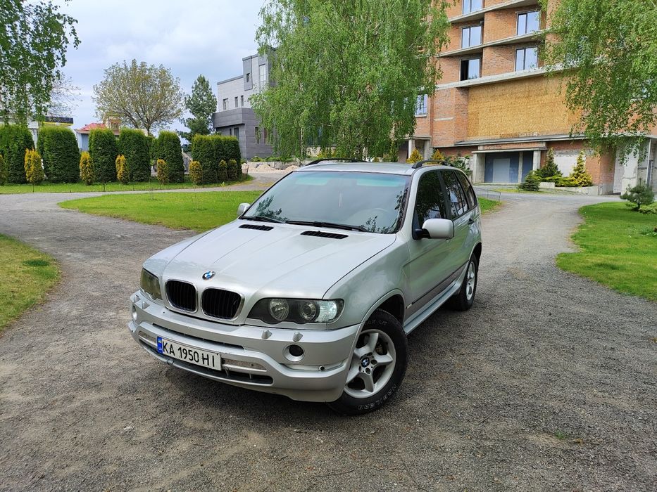 BMW X5 3.0  Газ/Бензин.