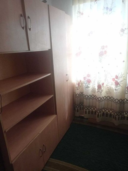Кімната Київ дарницький для жінки можна з дитиною