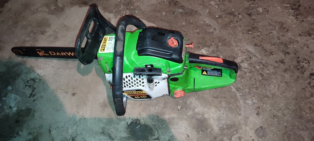 Продам бензопилу Procraft