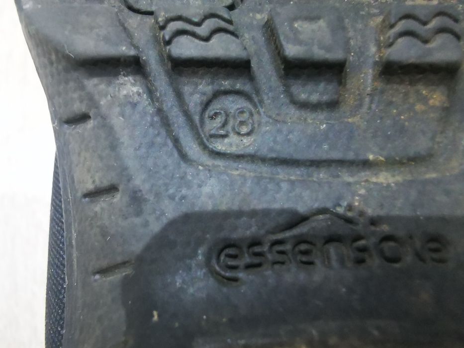 Decathlon buty zimowe dziecięce  Quechua SH100 rozmiar 28