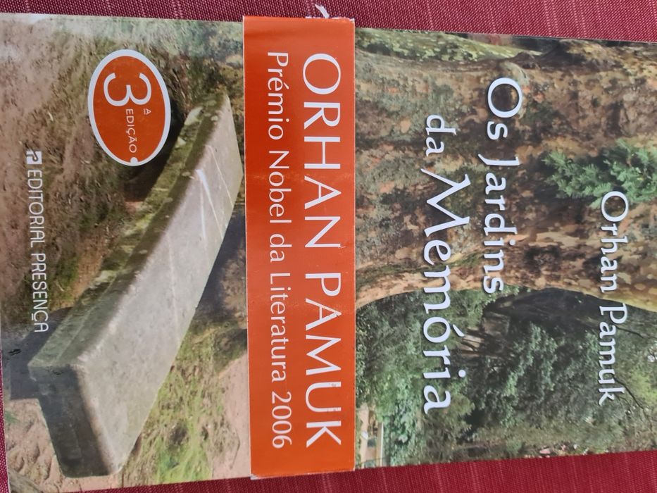 Livro Os Jardins da Memória