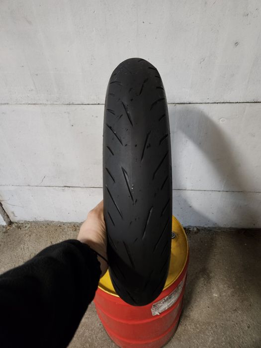 Bridgestone  Battlax Hypersport S22 120/70R17 Dot 3920 Nr.0373