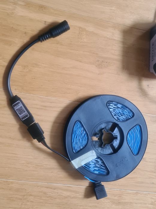 Intelligentne oswietlenie led 5m kolor z bluetooth TUYA