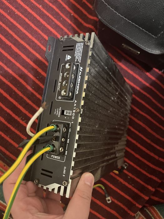 Сабвуфер pioneer з підсилювачем