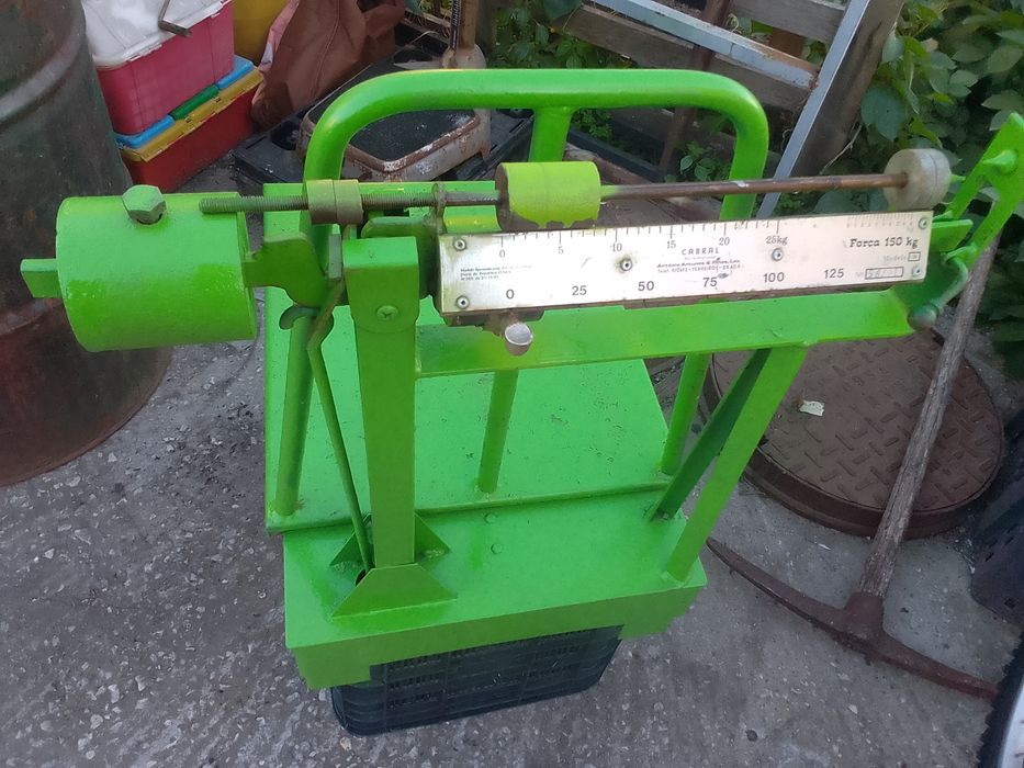 Balança pesa até 150kl