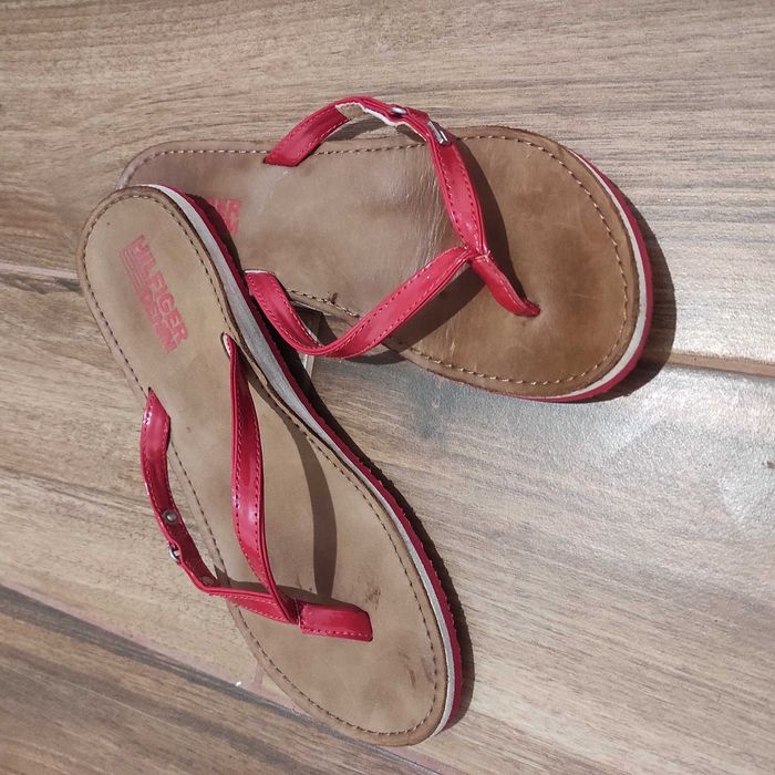 Tommy Hilfiger Klapki Japonki Damskie  Size 42