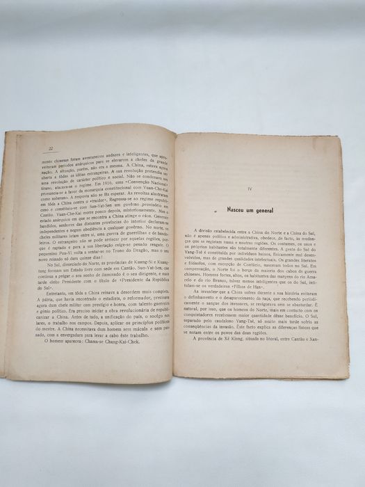 Livro CHANG KAI CHEK de 1941