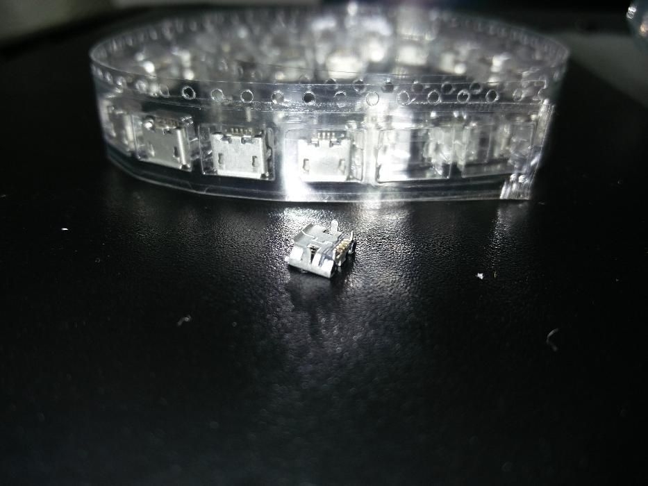 5x Micro USB 5P, 5-pin Micro USB Jack for Tablet, Mobile Phone, MP4, External Hard Drive, etc.64752054415617120