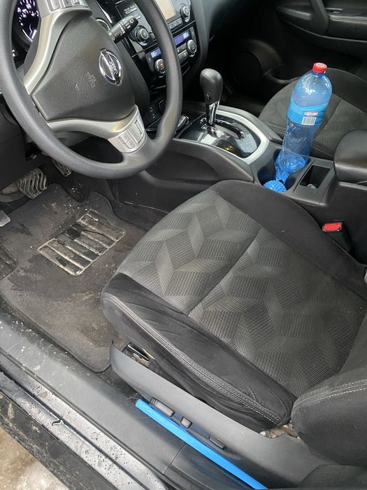 Продам Nissan RogueVE