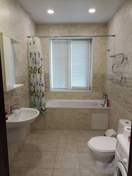 Шпиталь 1 хв пішки. Подобово квартира м.Наукова. Харків центр,