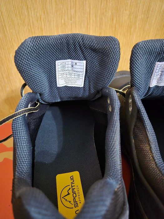Кросівки La Sportiva Ultra Raptor II Leather GTX розмір 46