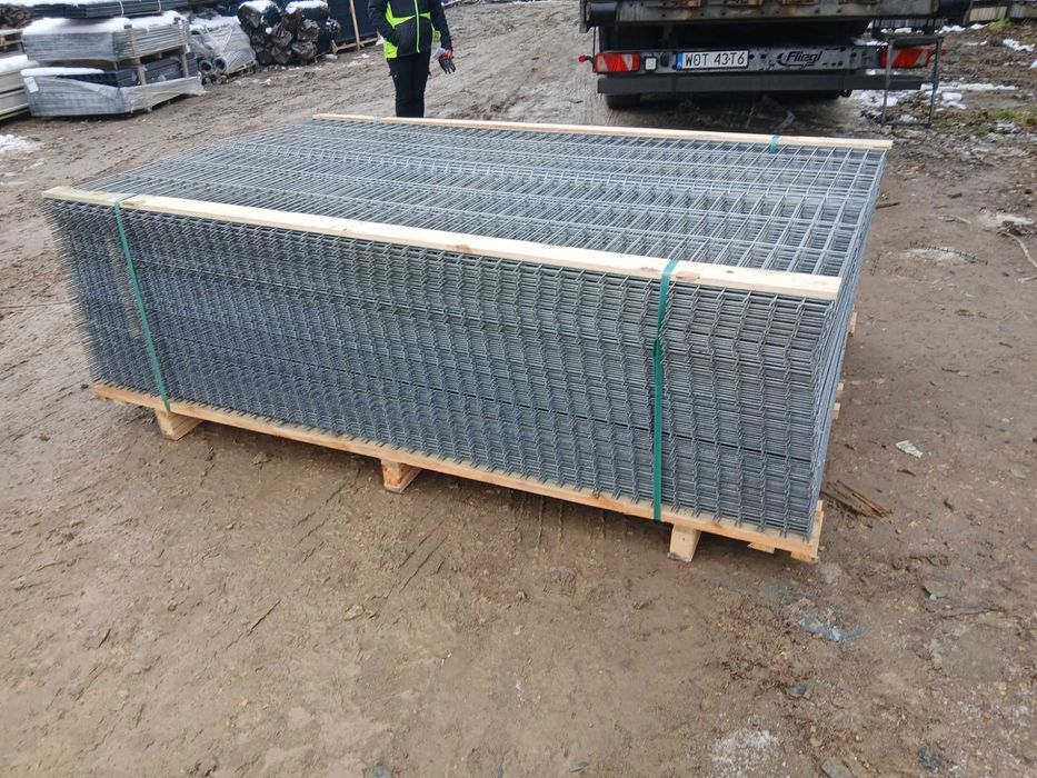 Panel ogrodzeniowy 153 fi4 drugi gatunek !!!