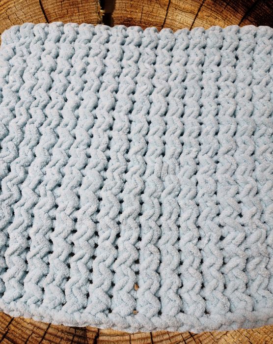 Плюшевий плед ручної роботи під замовлення