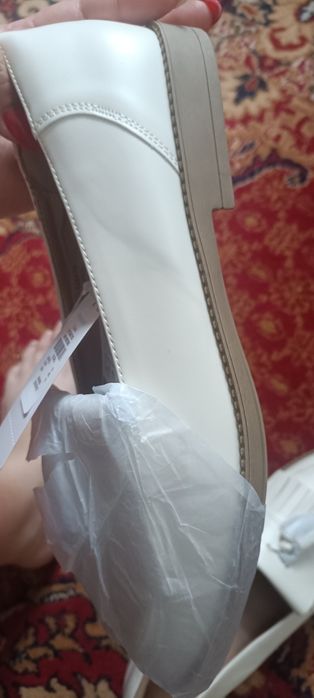 Лофери Primark нові