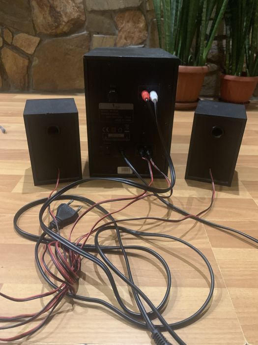 Акустическую систему SP3006 Codeqen