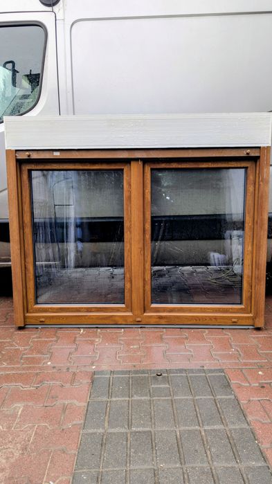 KR HAUS okno 166x136 3 szybowe złoty dąb z roletą zewnętrzna POZNAŃ