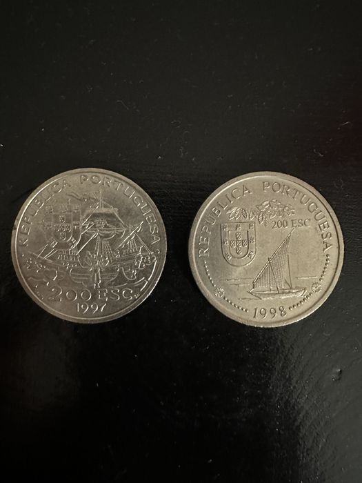 2 Moedas de 200escudos 1997 e 1998