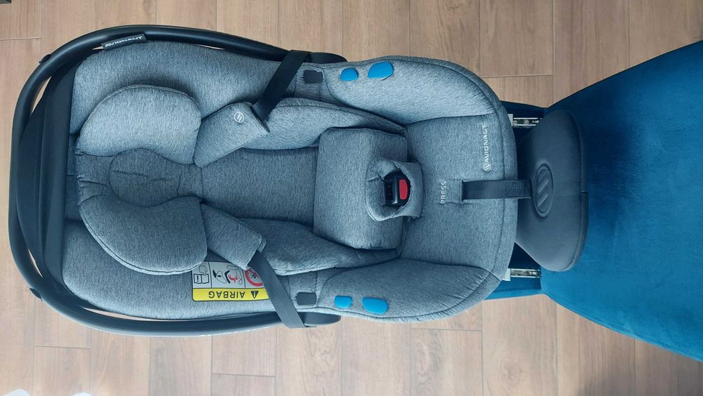 AVIONAUT nosidło pixel + baza isofix