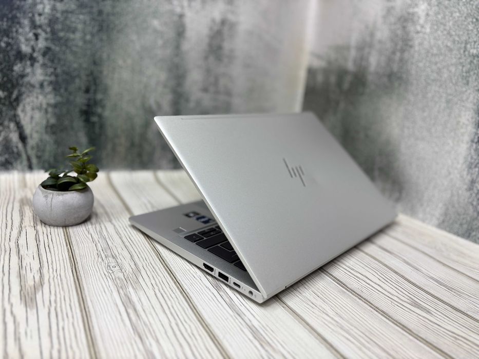 Ноутбук HP EliteBook 630 G9|13.3" Full HD|i5-1245U|16GB RAM|SSD 512 GB