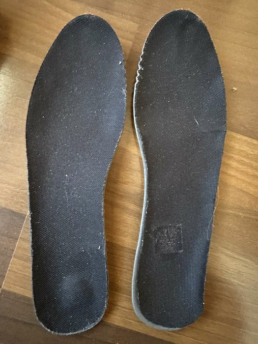 39-40 Женские кроссовки.