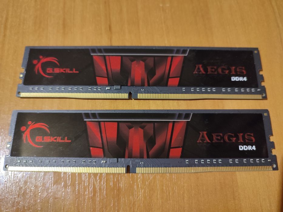 Оперативная память G.Skill ddr4 2400 8GBx2