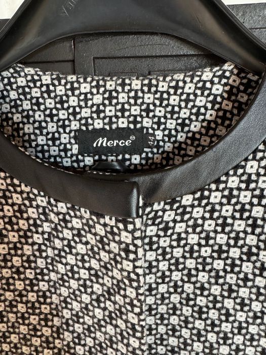 Piękny płaszcz z wełny  - MERCE  rozm. 44