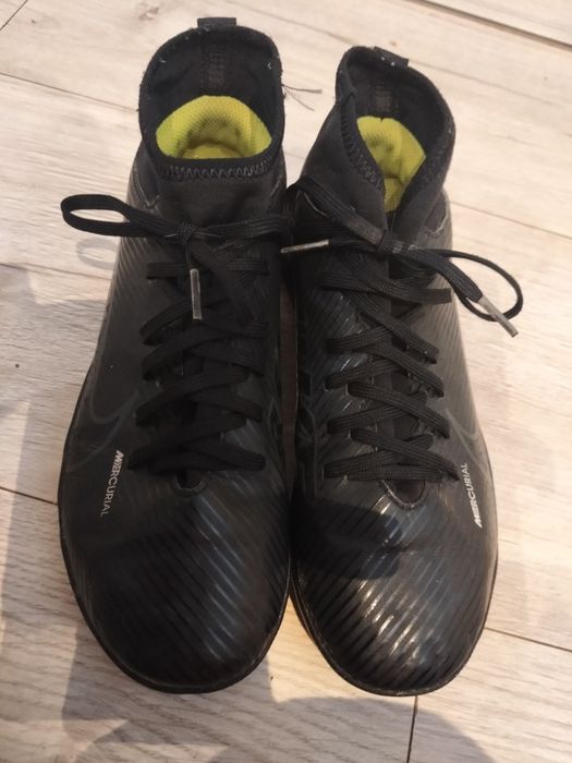 Turfy Nike Mercurial