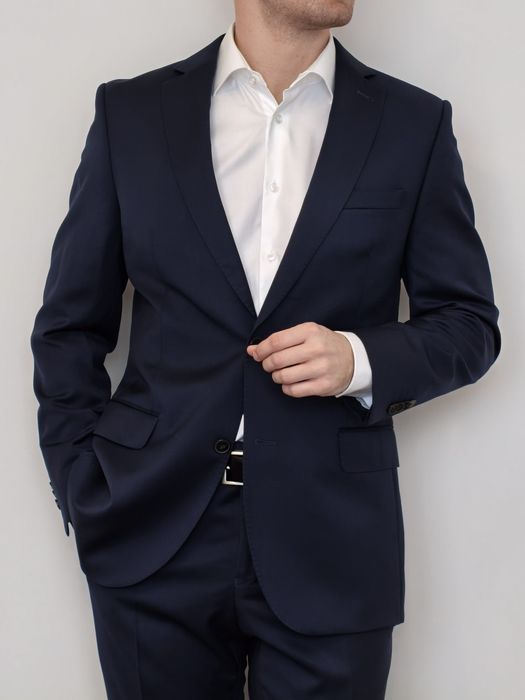 Granatowy garnitur Bytom 100% wełna