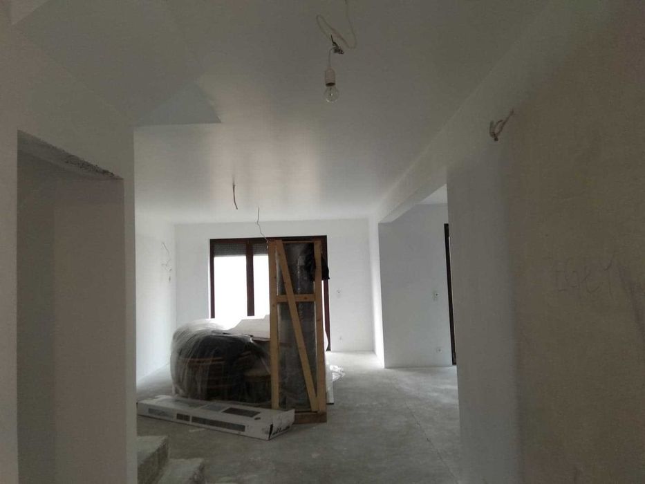 Gładzie natryskowe | Malowanie natryskowe | STALID